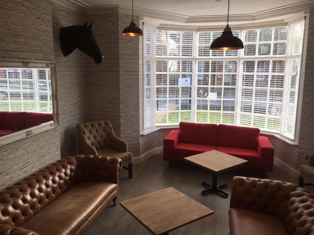 The Caribbean Hotell Doncaster Exteriör bild