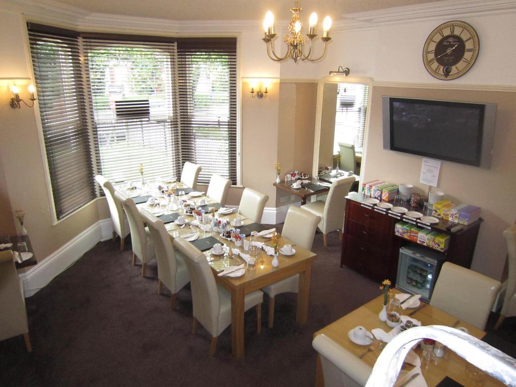The Caribbean Hotell Doncaster Exteriör bild